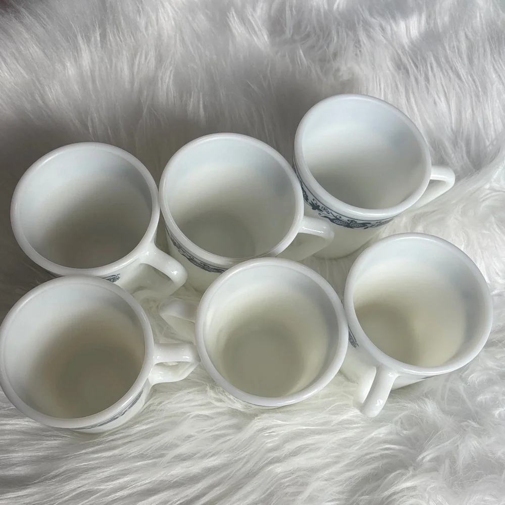 Vintage Pyrex Old Town Milk Mugs Set - Picture 4 of 4